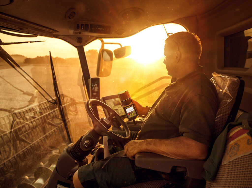 Draminski-TwistGrain-pro-wilgotnosciomierz-latwy-w-uzytkowaniu