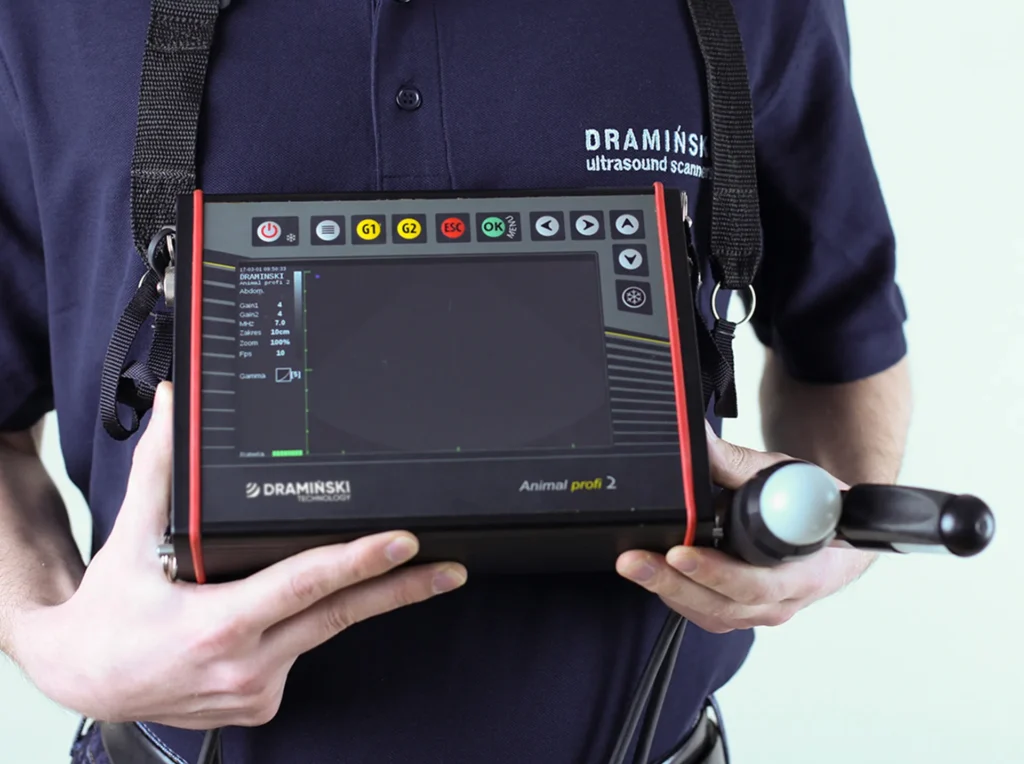 ultrasonograf do badań abdominalnych i ratalnych zwierząt hodowlanych